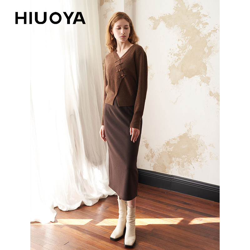 HIUOYA【国庆特惠】气质百搭款休闲高领套头针织衫上衣女24470693