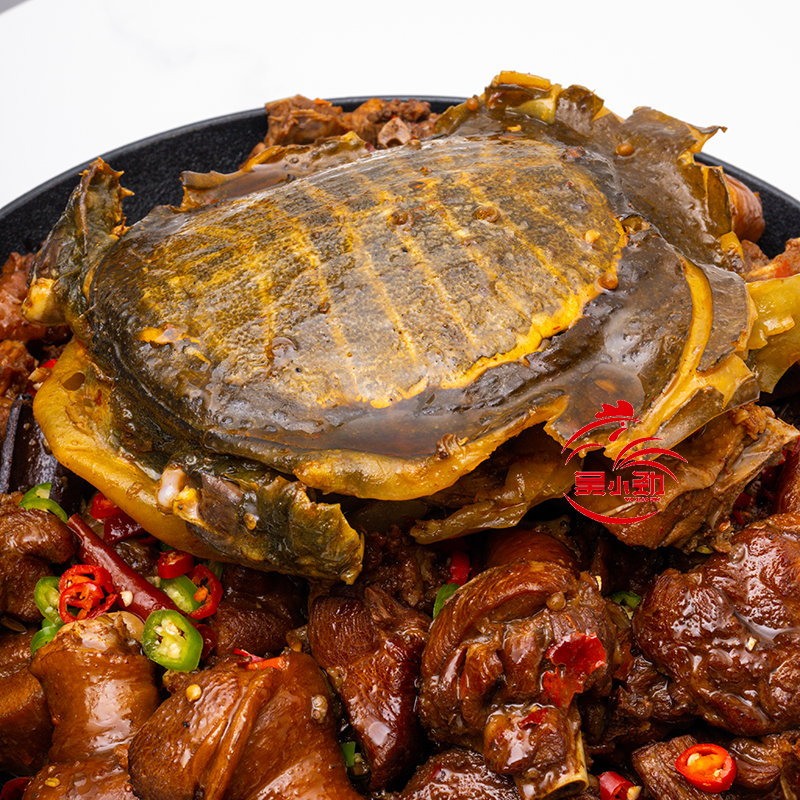 蚌埠霸王鳖鸡净重一千五百克固形物一千克两年以上老母鸡炖甲鱼