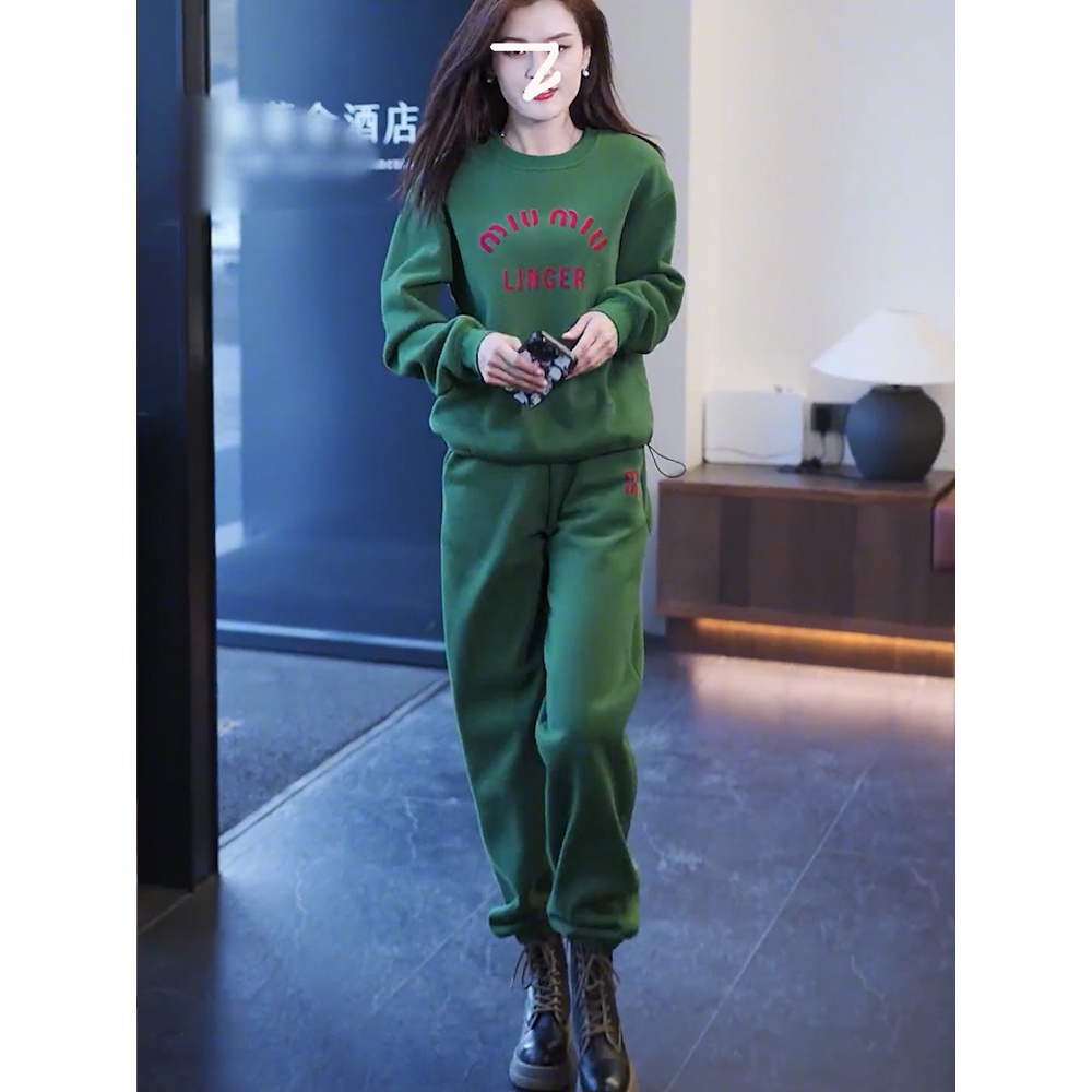 秋冬时尚休闲运动套装女2022新款减龄气质大码女装加绒加厚两件套