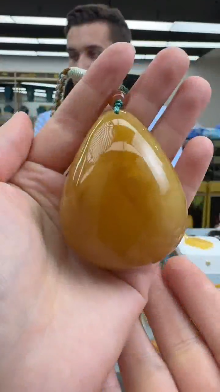 【闪购商品】琥珀颈饰未镶嵌411秒拍号