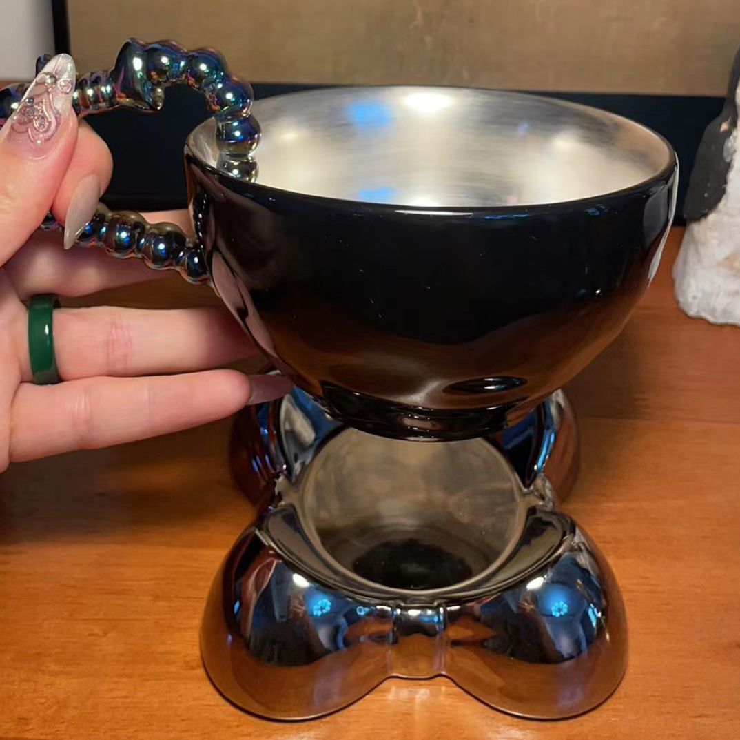 黑色花瓣底盘银瓷马克杯