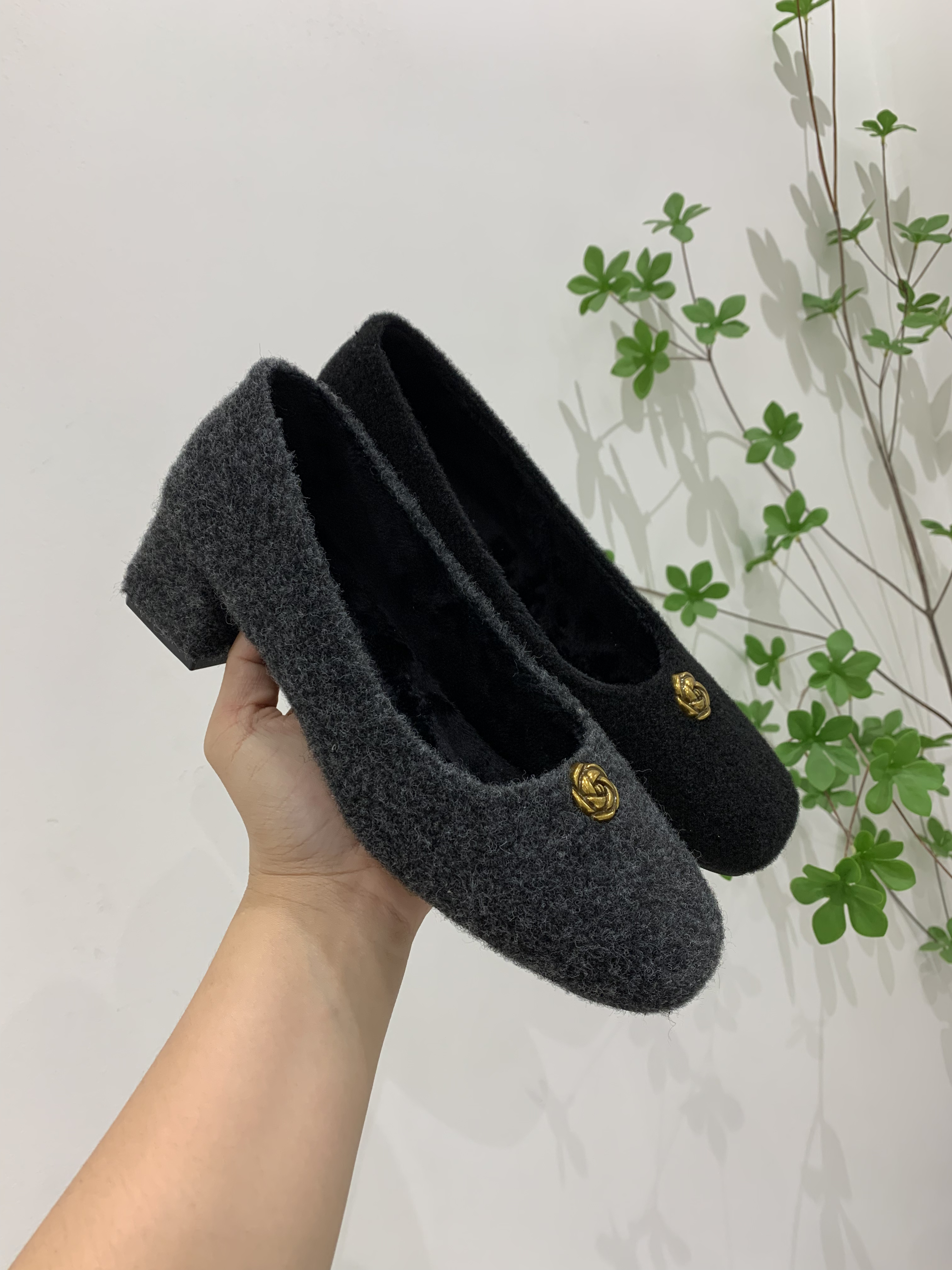 时尚单鞋法式保暖方头粗跟冬季舒适加绒瓢鞋休闲秋冬百搭豆豆鞋女