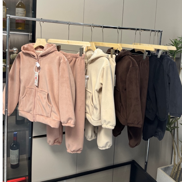 25-海豚绒冬季新款家居服儿童连帽加绒