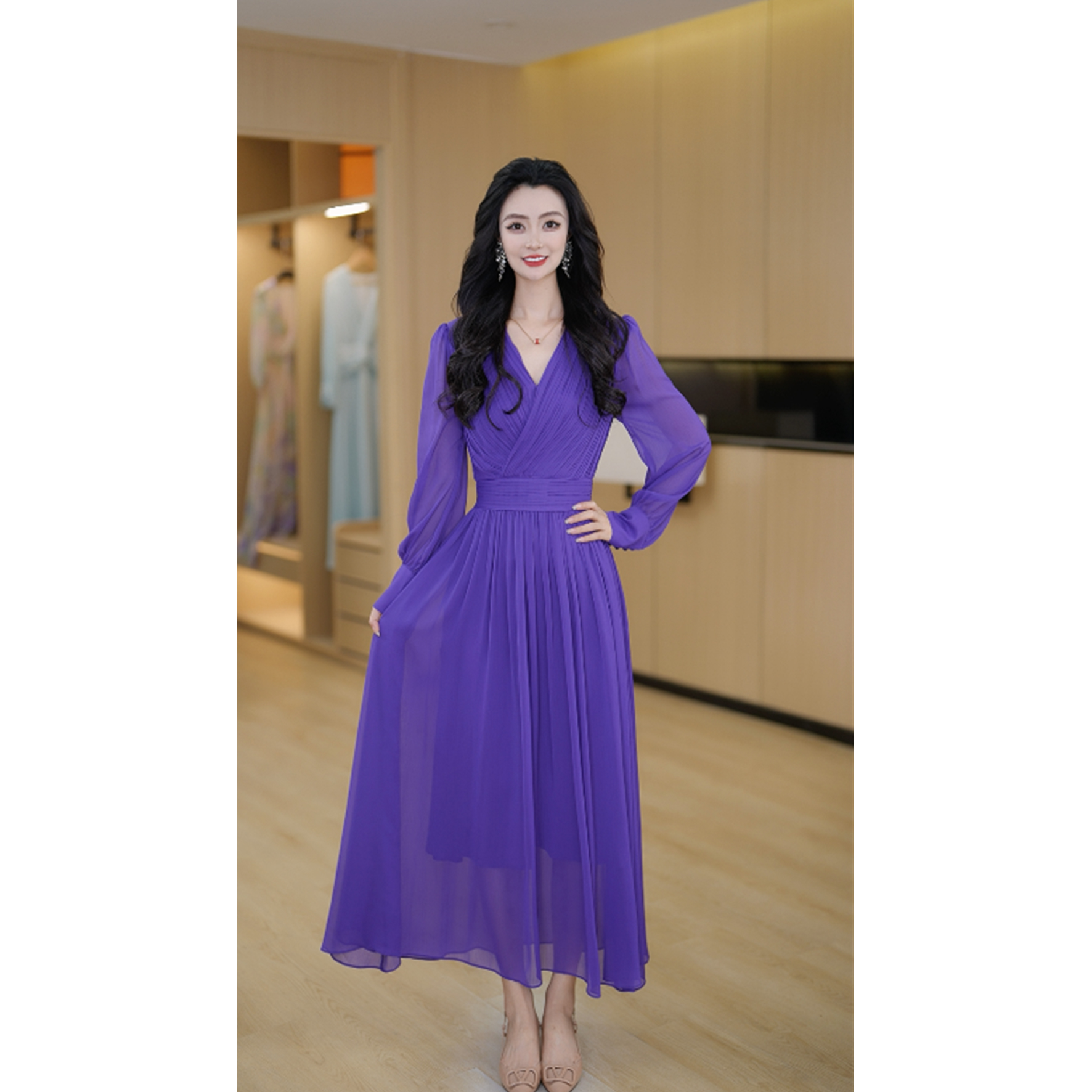 2025春季新款法式优雅减龄慵懒收腰显瘦时尚长款气质遮肉连衣裙女