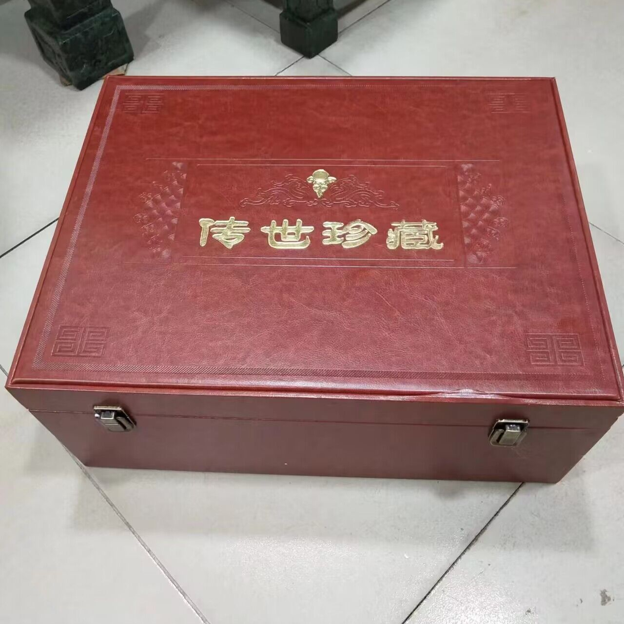 信任无价/摆财礼盒