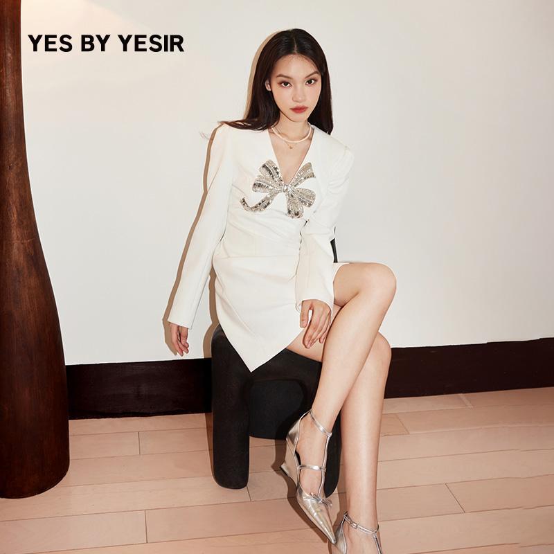 YES BY YESIR叶谦原创设计师秋冬白色镶钻修身连衣裙YDFLC17242