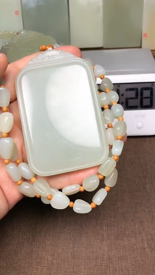 【闪购商品】和田玉颈饰未镶嵌定向 逐车飞翔 菲菲