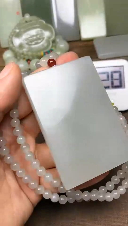 【闪购商品】和田玉颈饰未镶嵌 热菲菲