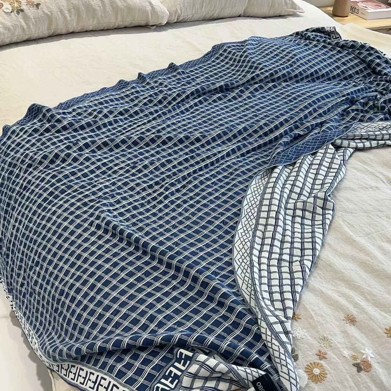 亲肤多色棉麻盖毯