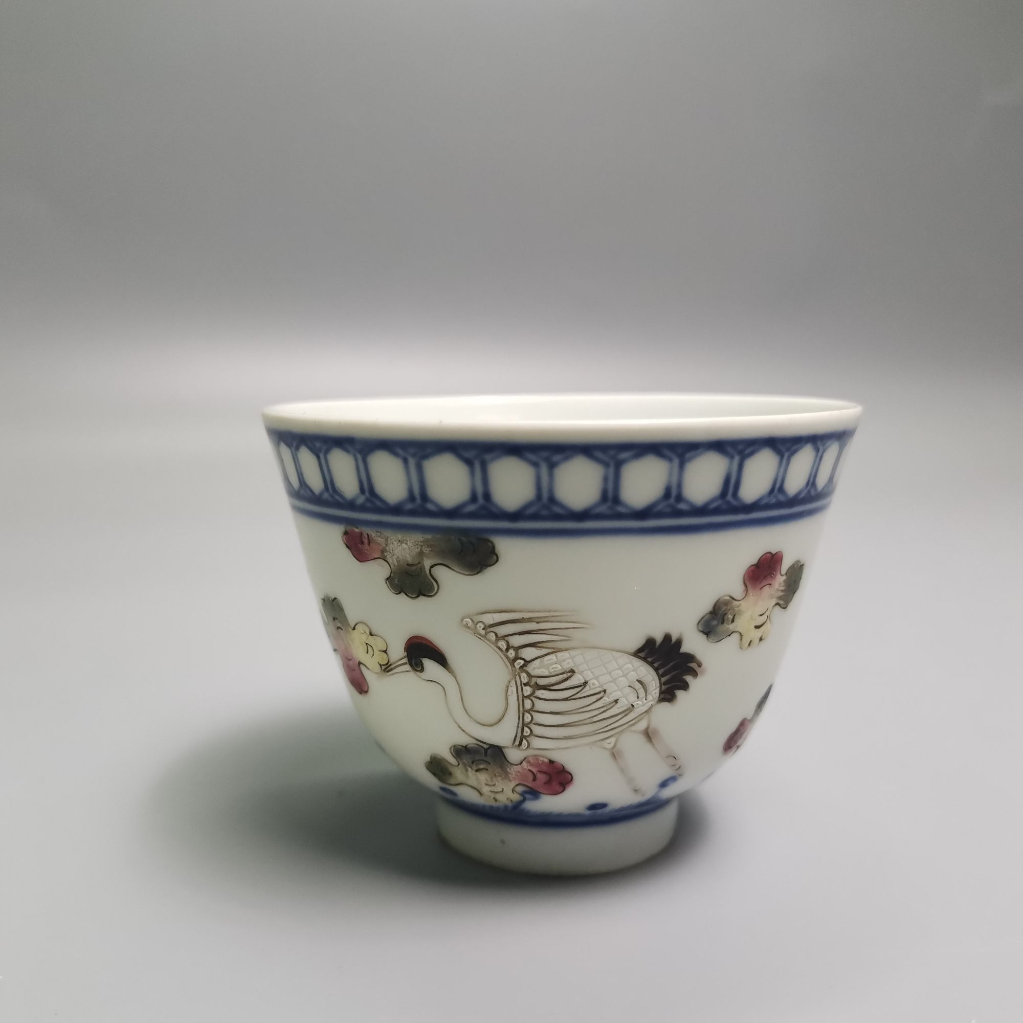 清光绪青花云鹤纹杯-