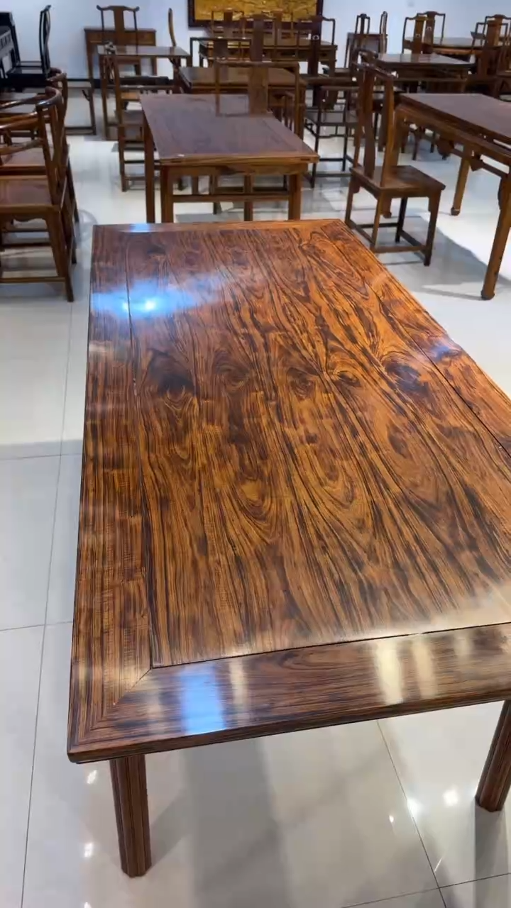 【闪购商品】黄花梨根雕画案