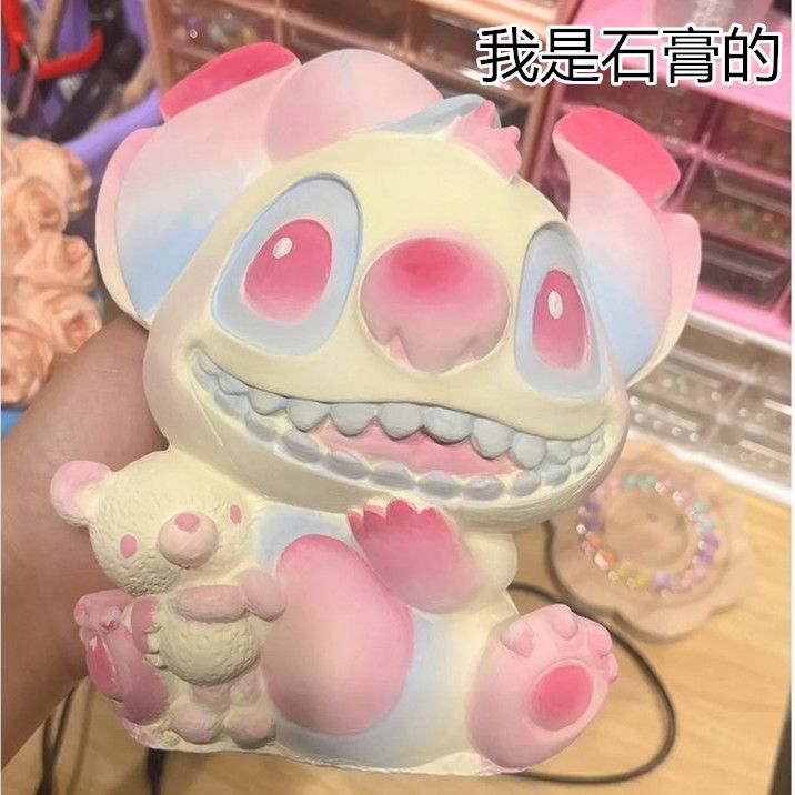 真石膏娃娃彩绘大号网红涂色儿童白胚手工diy涂鸦存钱罐娃娃3d