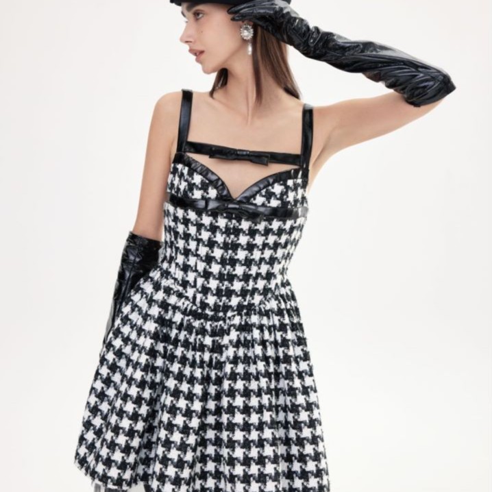 Sleep Over Sleep蝴蝶结缀饰皮革拼接连衣裙