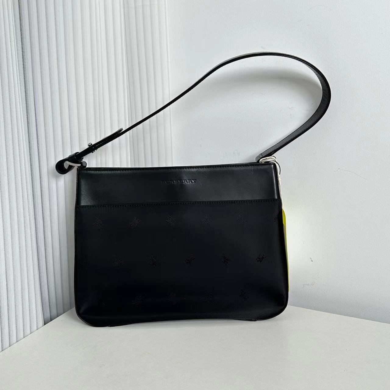95新 BURBERRY/博柏利 手提腋下包【奢满满奢品H】x255876