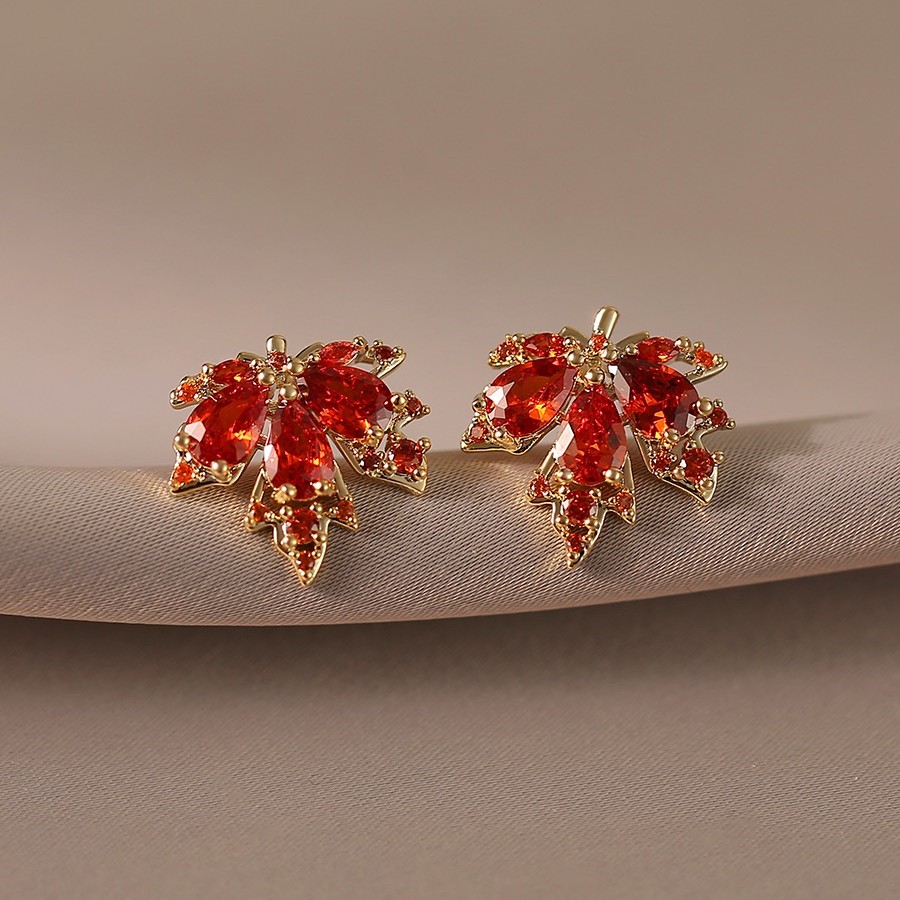 铜合金耳饰 【焦糖枫叶】耳环潮小众设计耳钉秋冬高级感耳饰F1357