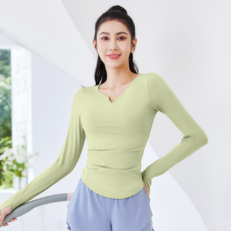 瑜伽服女2023春秋季新款晨跑步小个子速干运动健身房长袖上衣套装