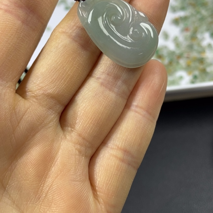 【闪购商品】翡翠挂件未镶嵌