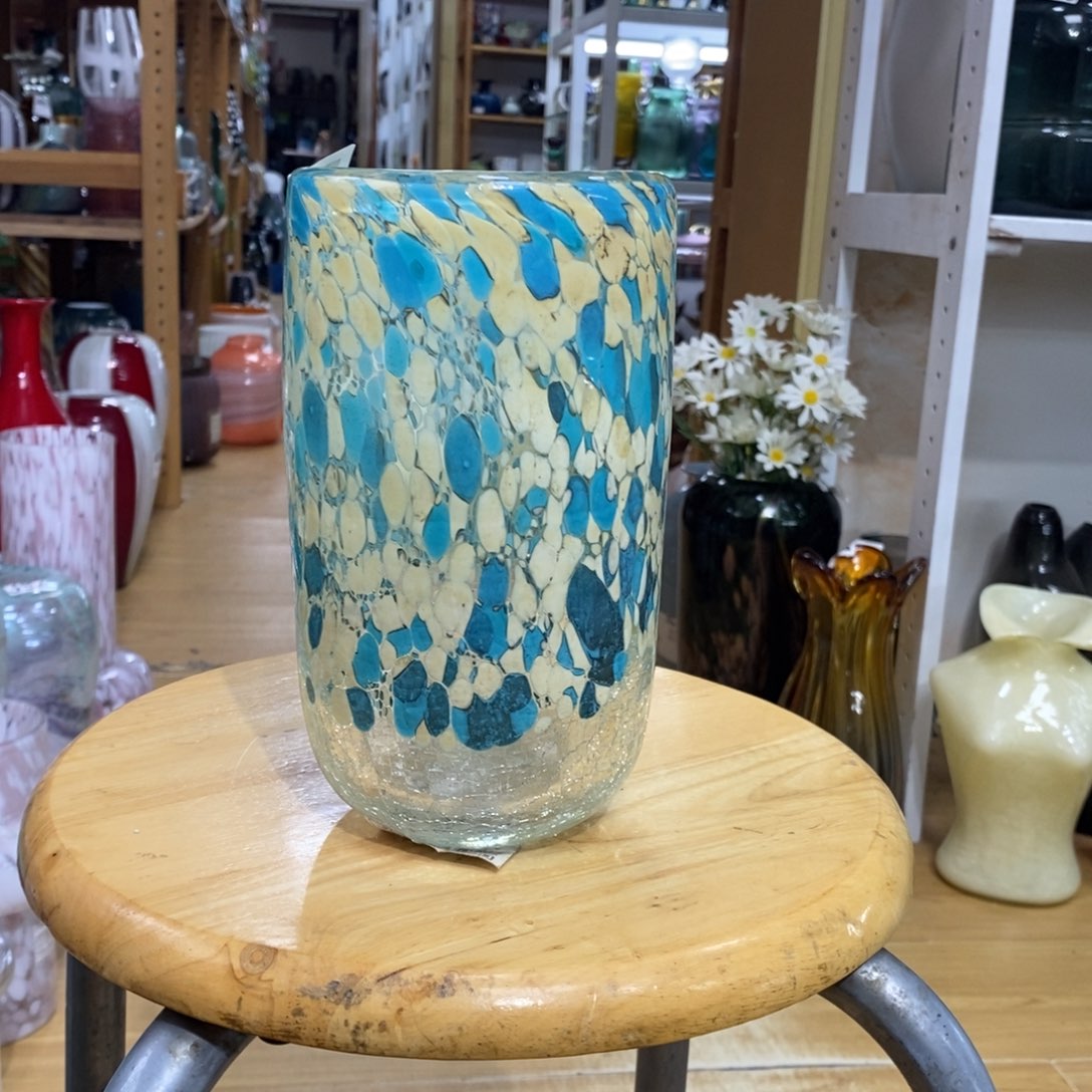 花瓶高20厘米口10厘米