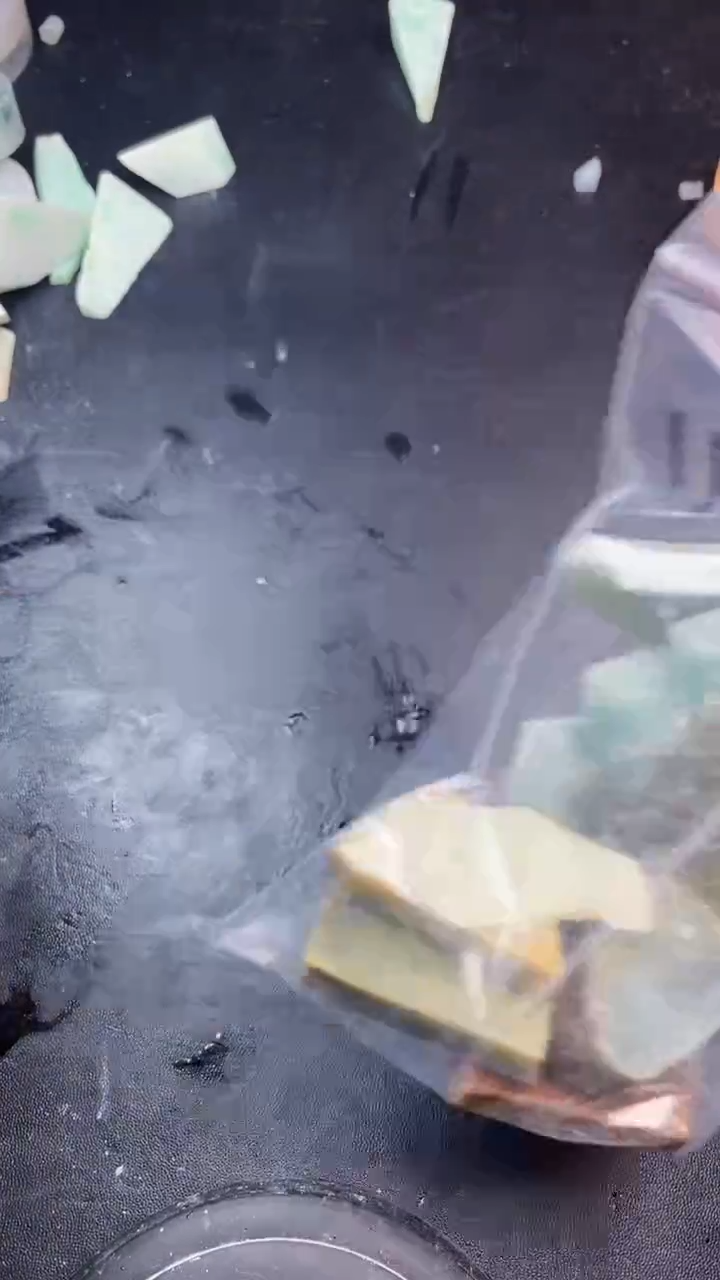 【闪购商品】翡翠挂件未镶嵌112