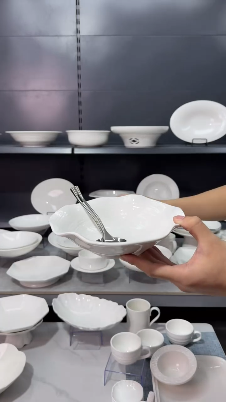【闪购商品】瓷其他8.5寸荷口自然碗