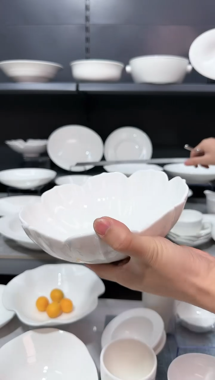 【闪购商品】瓷其他8.5寸雅莲汤碗