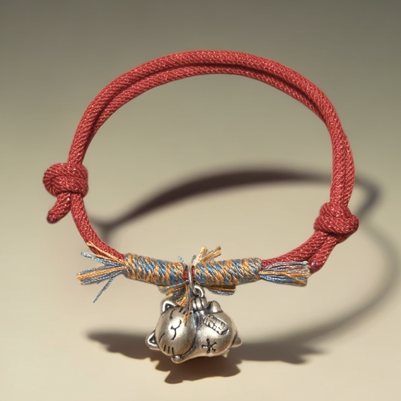 足银布艺手链 纯银躺赢招财猫红绳手链可爱编绳民族风招财猫手串