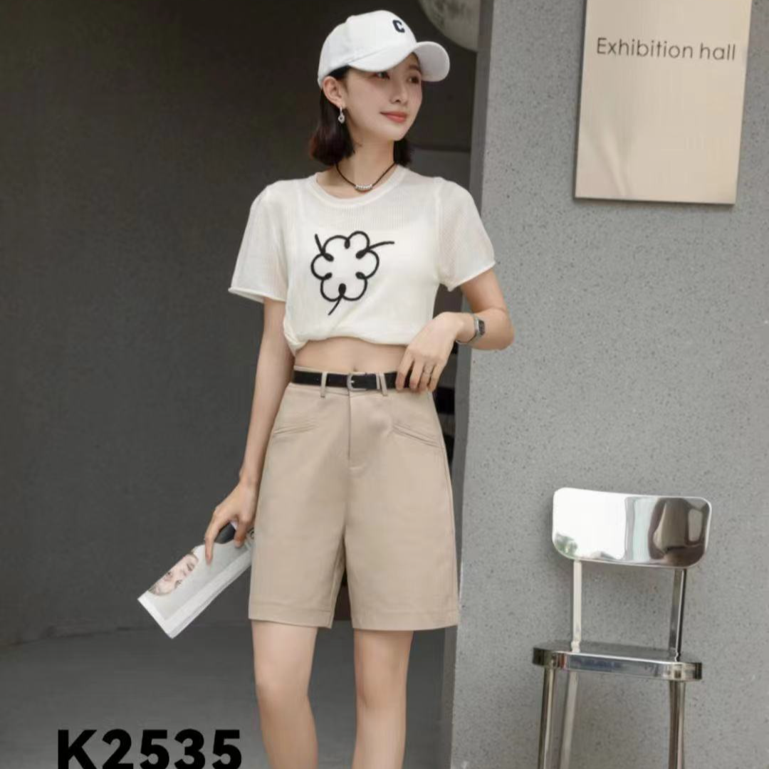2024夏季新品时尚百搭休闲显瘦直筒女士西裤五分裤休闲短裤潮流