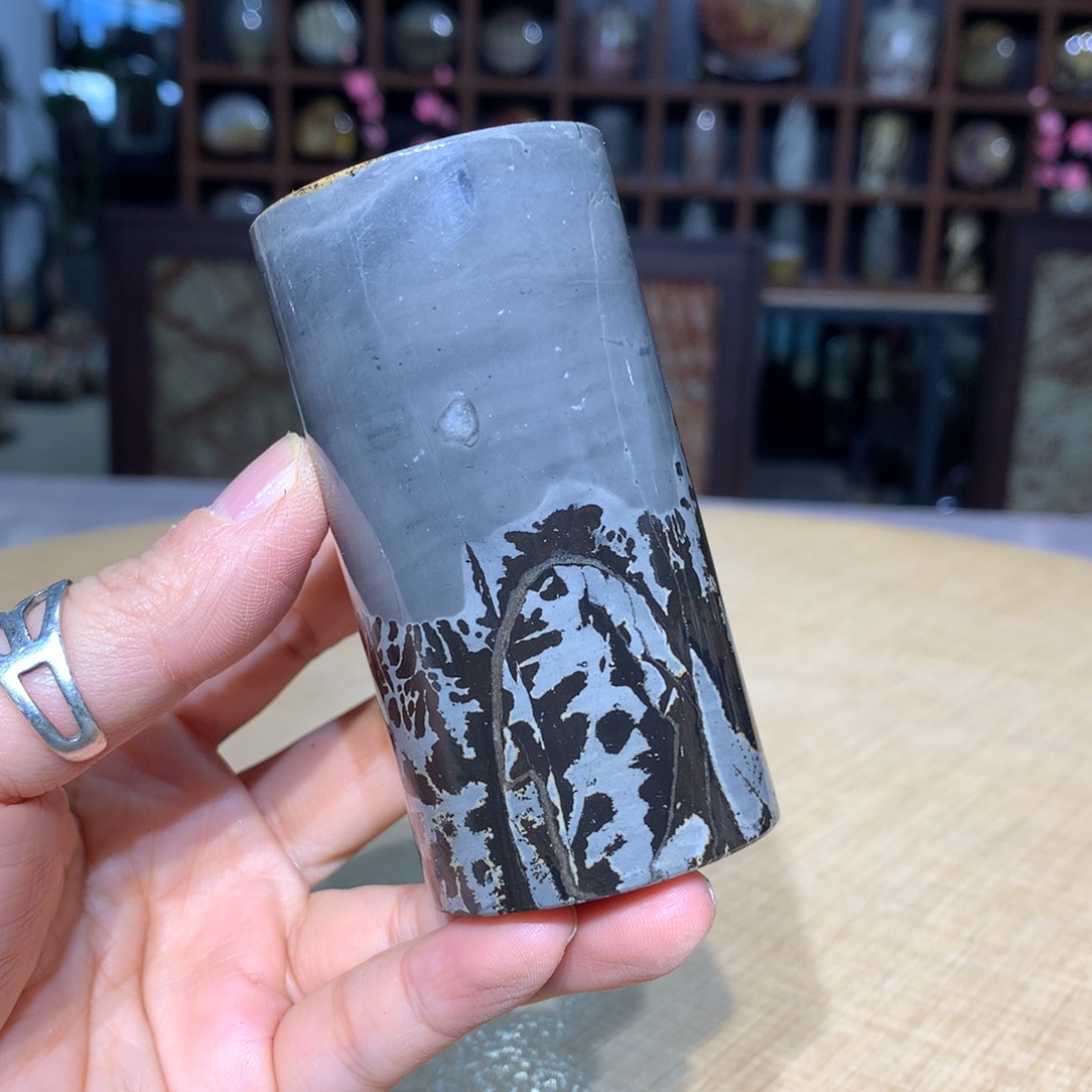 香樟木，广西国画石摆件