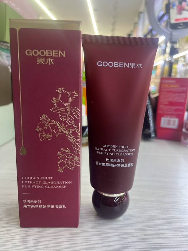 二丫的店 玫瑰果系列果萃精研净采洁面乳 