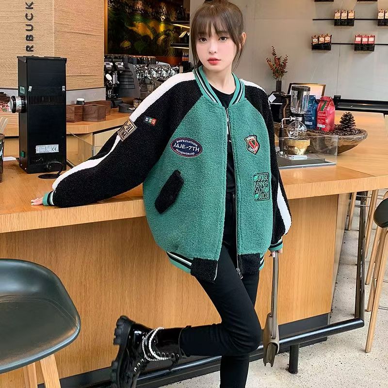 羊羔毛绒外套女2025秋冬新款撞色贴布加绒