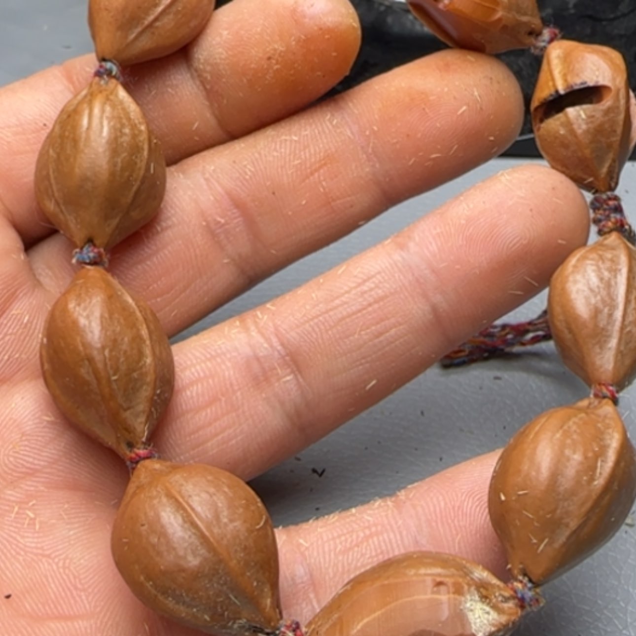 【闪购商品】橄榄核吊坠