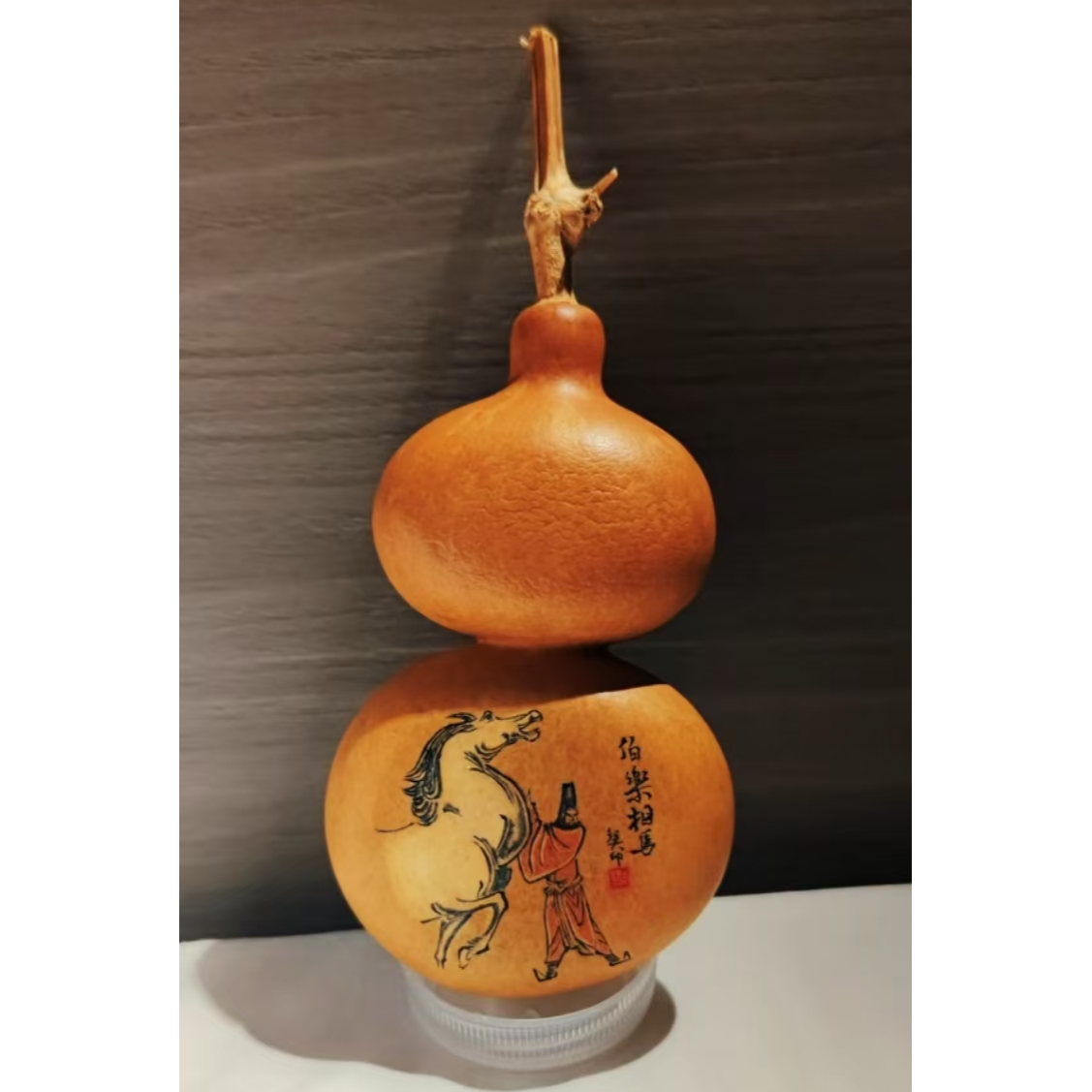 墨刻针刺小夹扁世有伯乐，然后有千里马。千里马长有，而伯乐不常有！