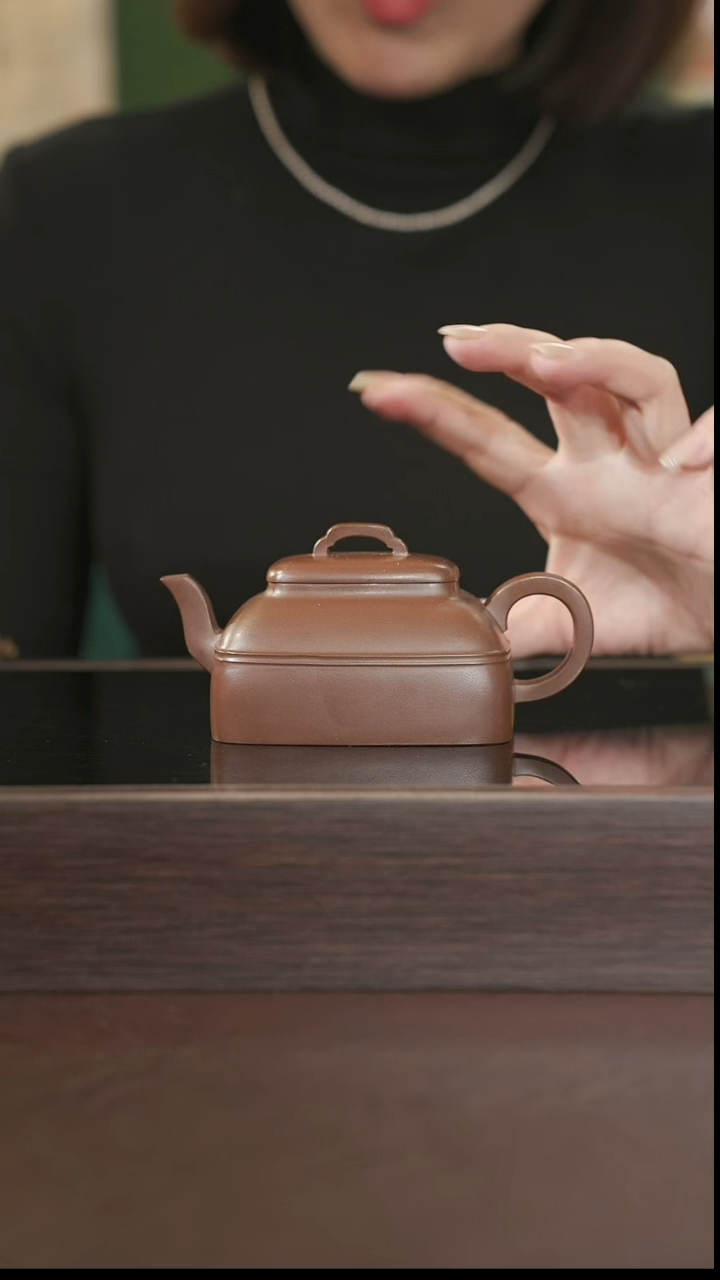 【闪购商品】紫砂茶壶腰缠万贯180cc/紫泥