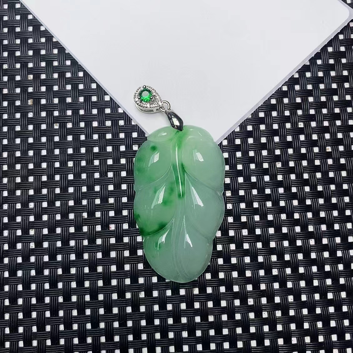 [石矿]A781冰绿花叶子设计轻奢时尚手链手串项链