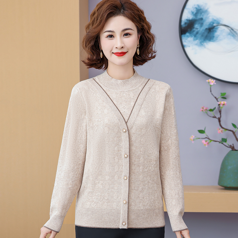 红人上新中老年女装秋冬时尚拼接半高领针织衫妈妈装假两件毛衣女