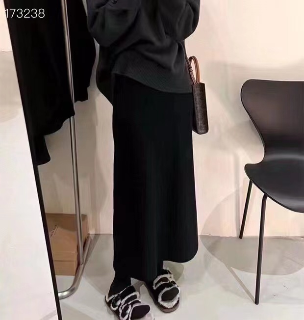 十七 爆款秋冬新款宽松慵懒简约气质百搭裙子