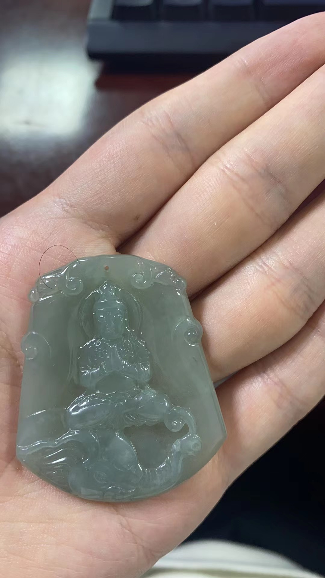 a8缅甸a货翡翠挂件