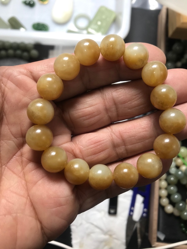 正品和田玉且末料手链