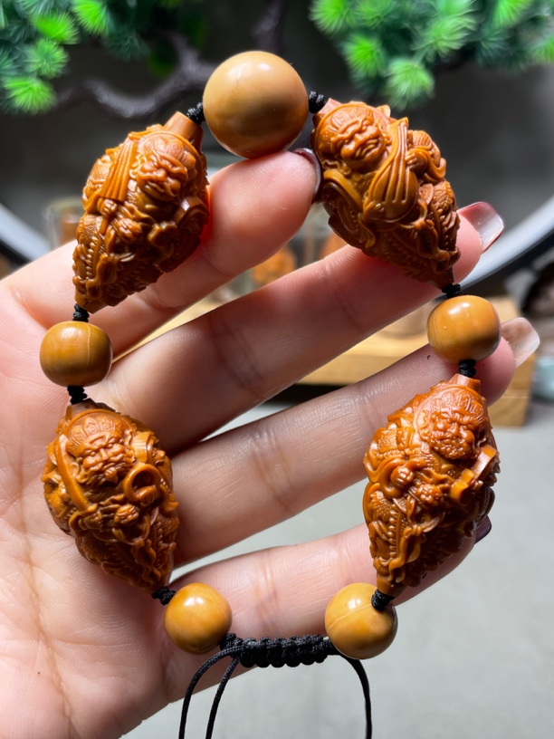 橄榄核文玩单子2.0整身四大天王风调雨顺