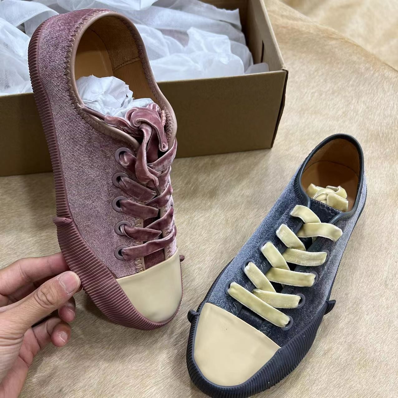 【小黑家】高端进Kou丝绒手工硫化休闲百搭舒适系带气质女士布鞋