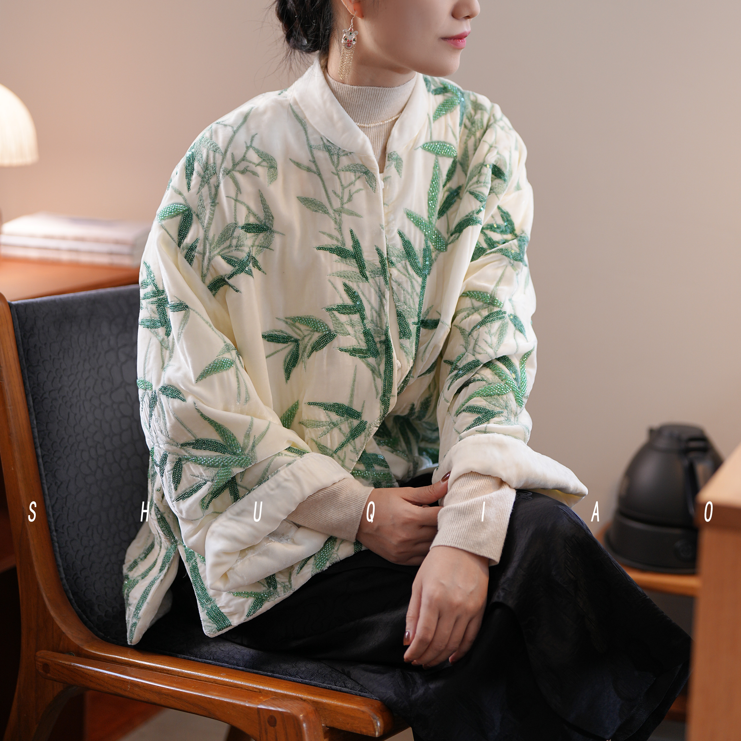 蜀俏【渝】新中式宽松复古钉珠刺绣外套秋冬新款国风原创上衣高级感