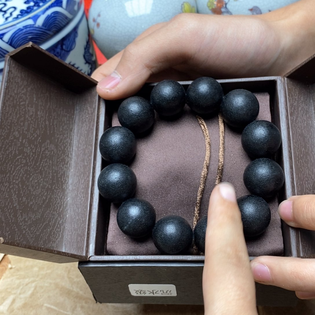 滴血莲花菩提吊坠