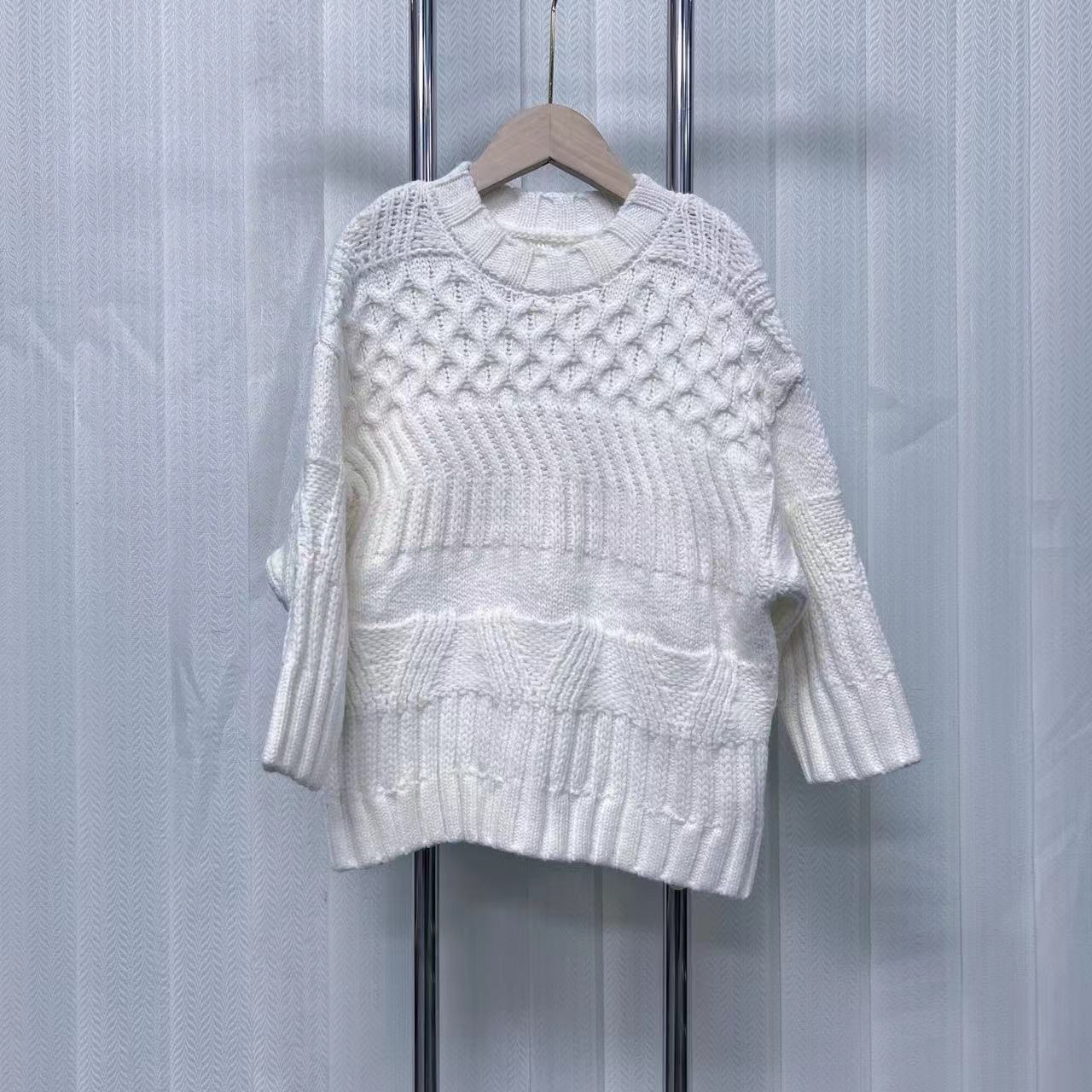 【2591】白色毛衣D1-3