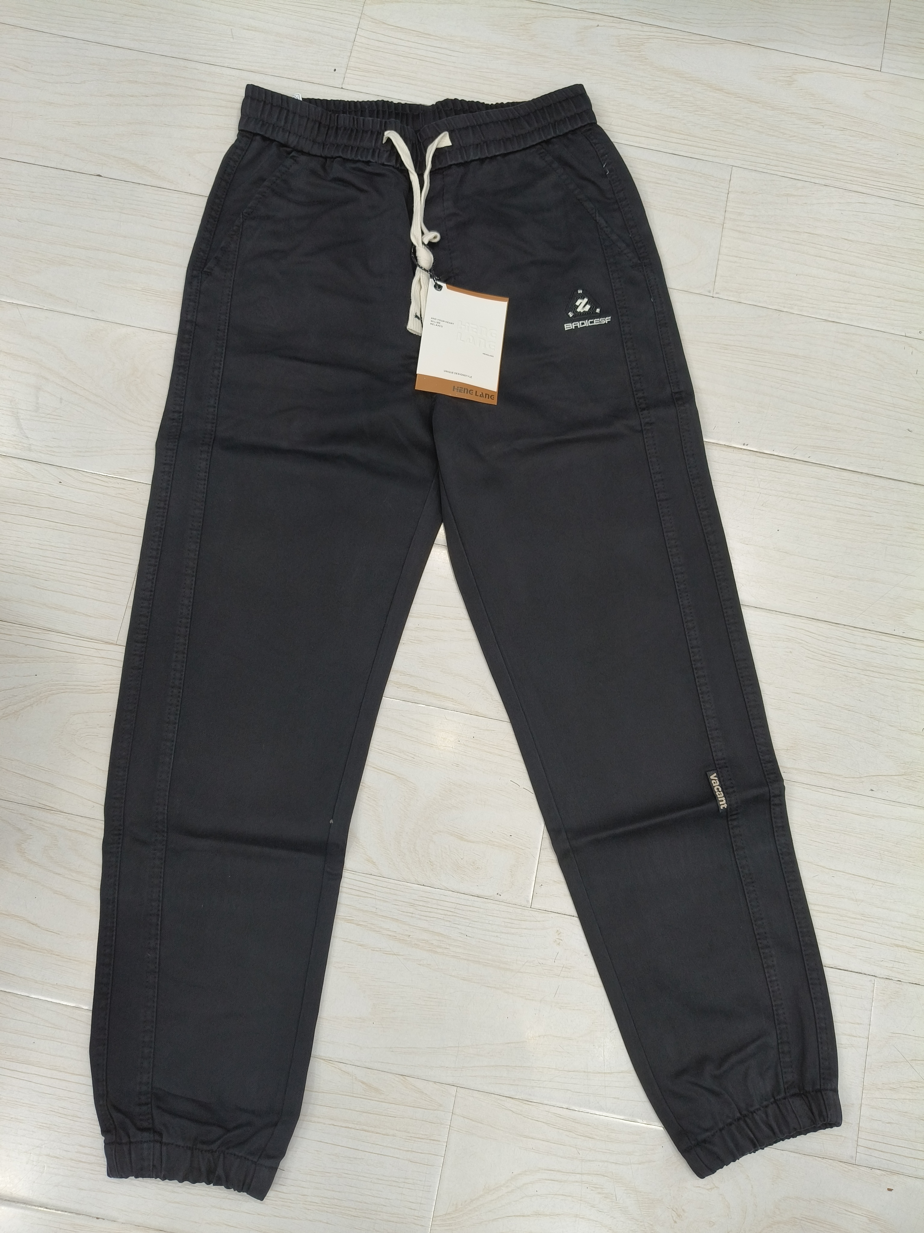 2024新款百搭宽松束脚休闲裤子男生