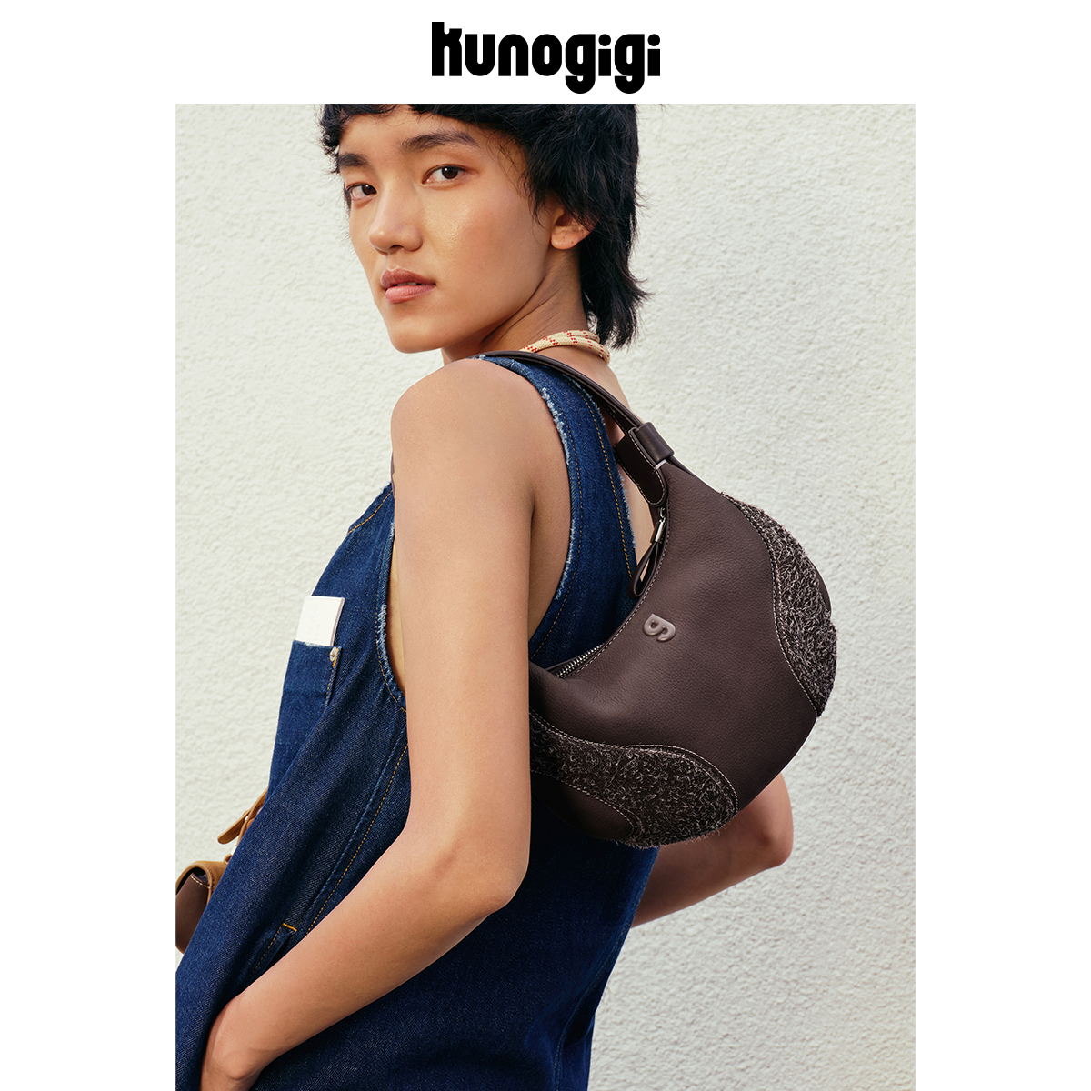 Kunogigi/古良吉吉棒球腋下小众设计师单肩斜挎包包长绒棕