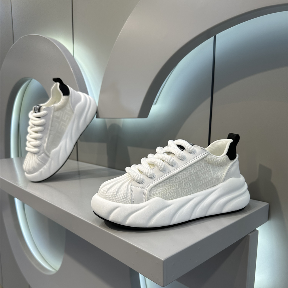 2024夏季爆款网面休闲鞋舒适透气时尚潮流男士厚底增高百搭潮鞋子