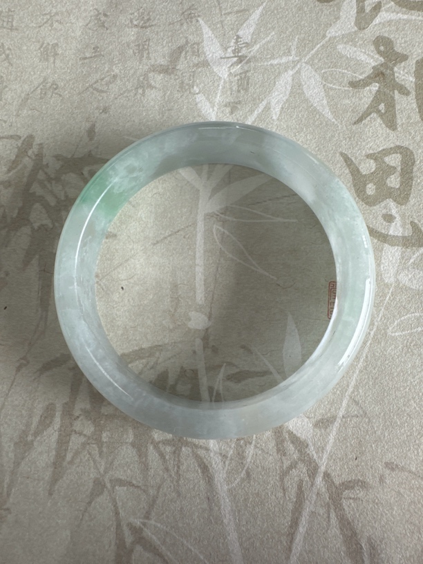 T1130 一点翠缅甸翡翠手鐲