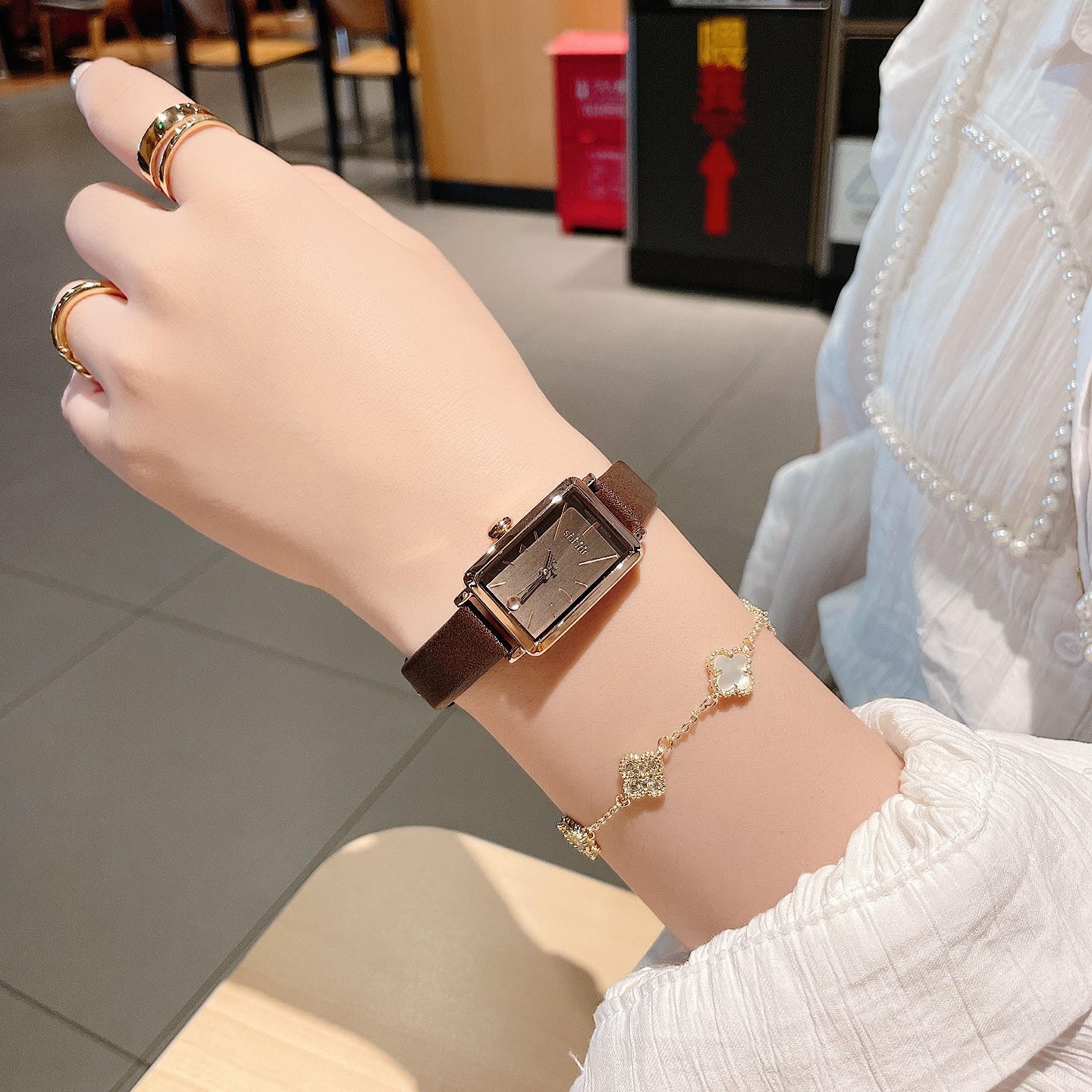 【萝伦】Julius.韩版气质长方形女式皮带手表百搭经典女表941