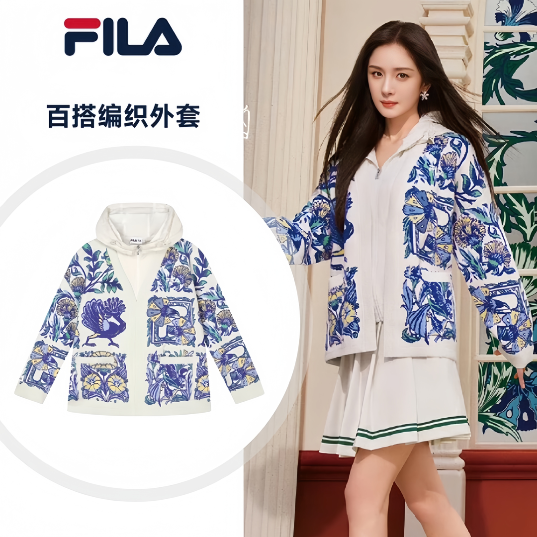 FILA斐乐运动时尚女子休闲冬季连帽宽松印花保暖外套F11W418412F