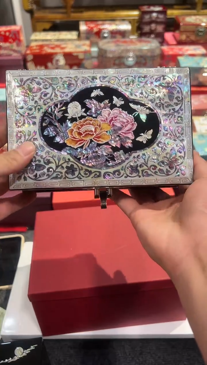 【闪购商品】里外满贝鱼锁双层·弘贝雅螺钿漆器